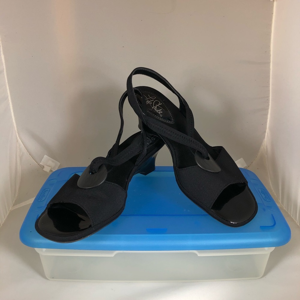 Life Stride Slingback Strappy Wedges